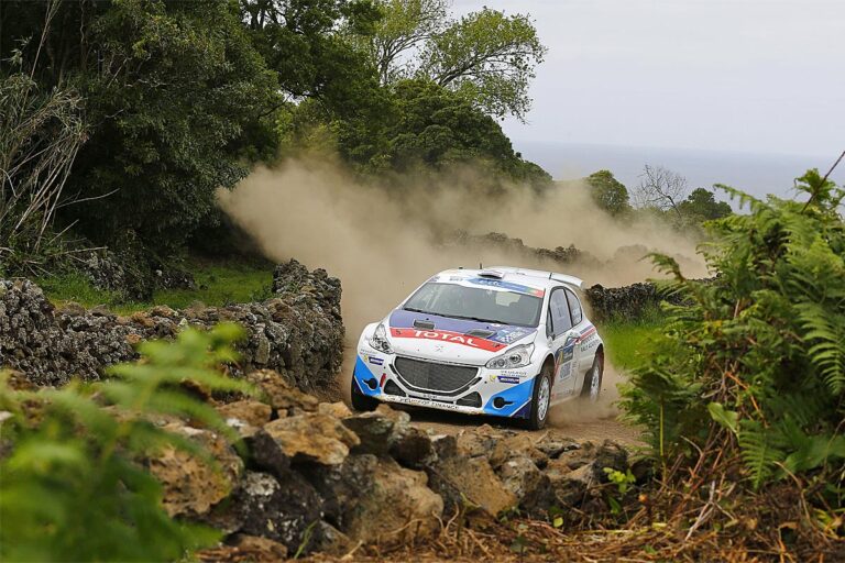 Überraschung: Abbring und Tsojen im Peugeot auf Titeljagd