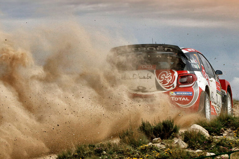 Kris Meeke gewinnt Rallye Portugal