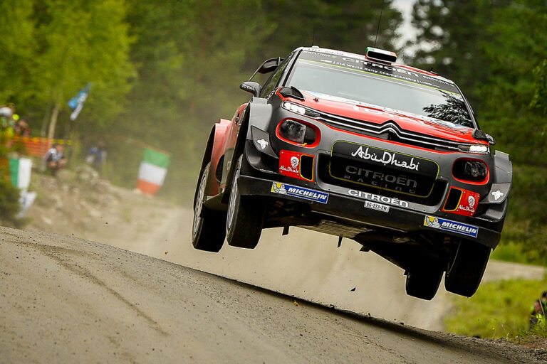 Meeke meldet sich mit Shakedown-Bestzeit zurück