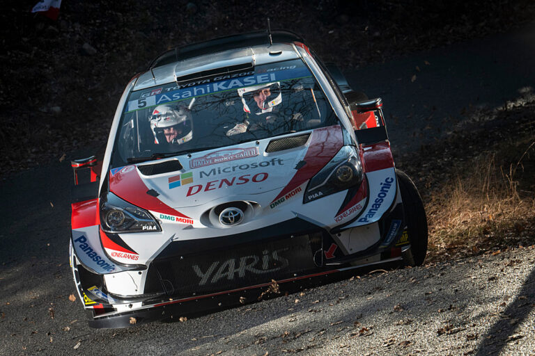 Kris Meeke ist Schnellster im Shakedown