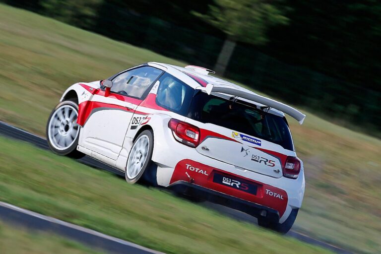 Meeke startet im R5 bei Condroz