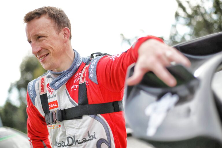 Meeke hätte kein Problem mit Ogier als Teamkollegen