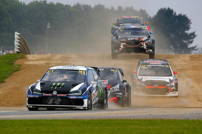 Kristoffersson kollidiert mit Solberg und gewinnt trotzdem
