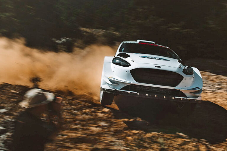 Sprung ins kalte Wasser bei heißen Temperaturen