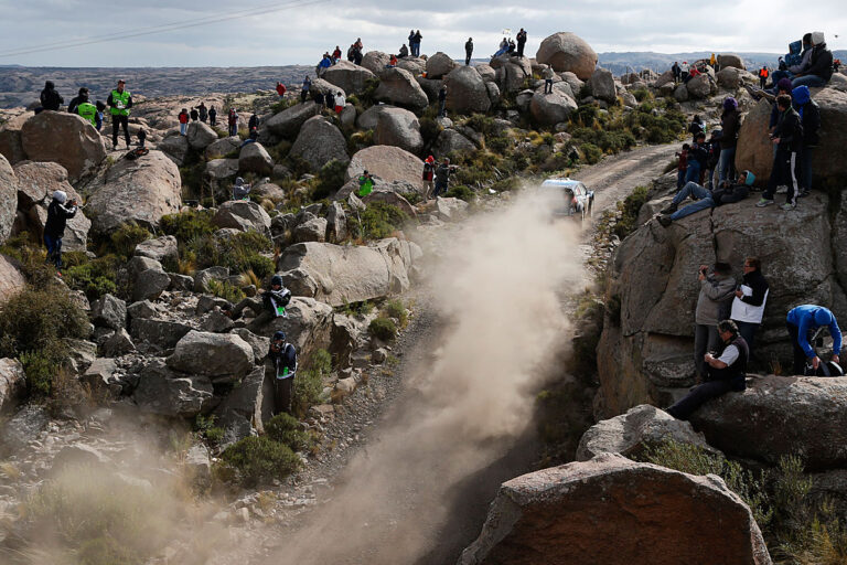 Wilson schaltet sich in Motoren-Debatte ein