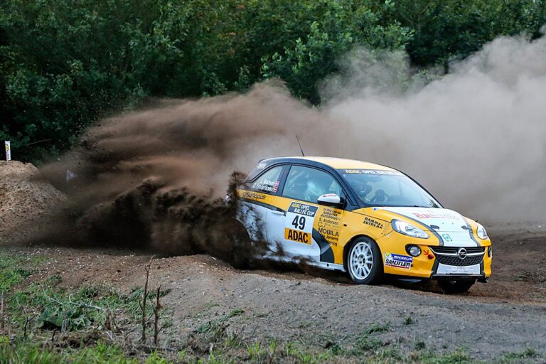 Opel: Titelkampf spitzt sich zu