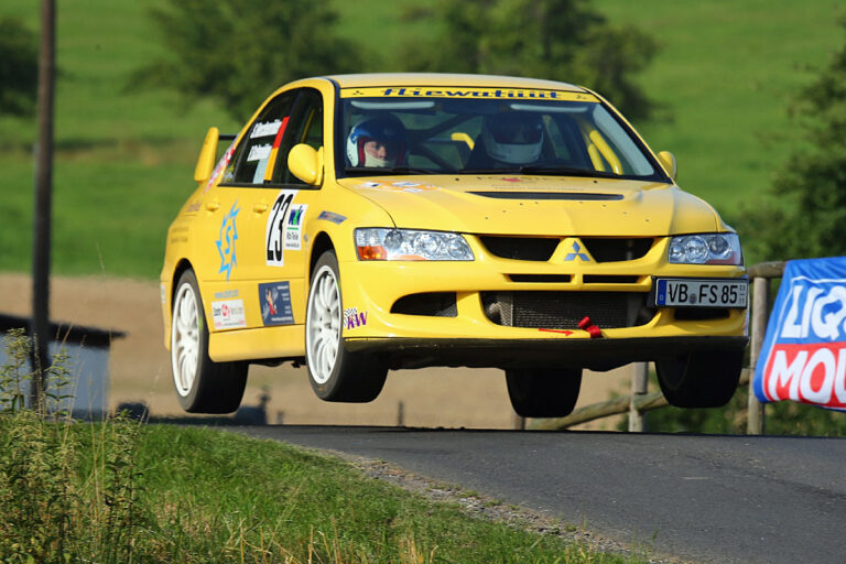 Donner in der Vulkanfeifel und in Hessen