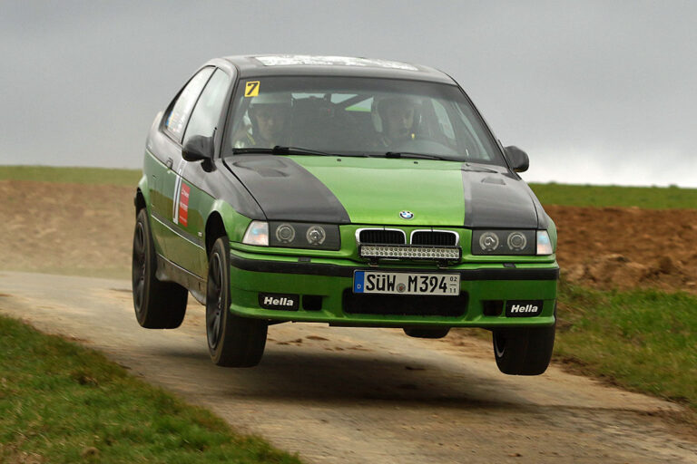 Oest vor den Allradlern