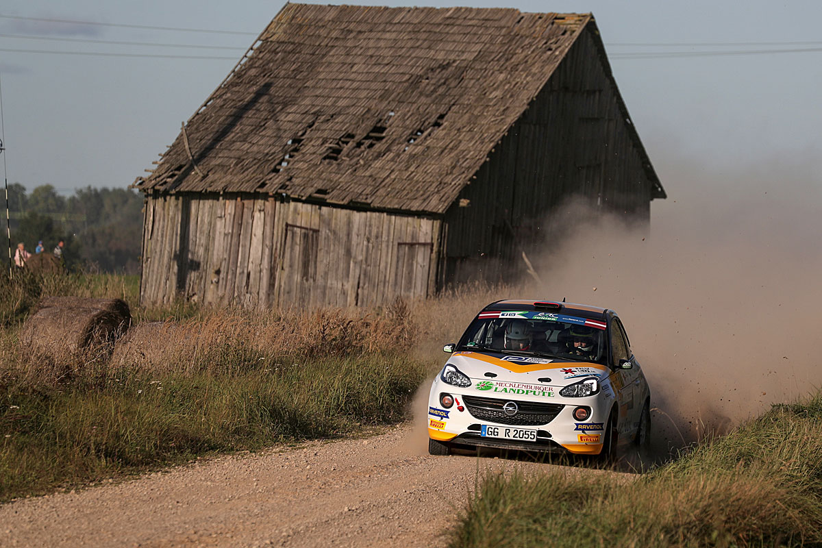 Rallye Liepaja: Griebel hauchdünn vor Ingram
