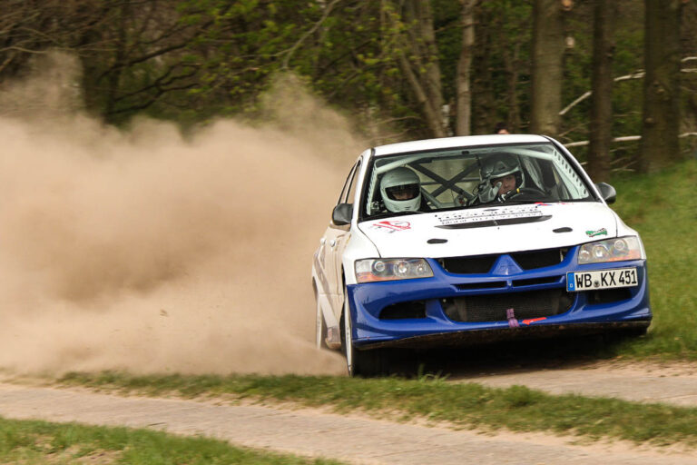 Koch knapp vor Milde