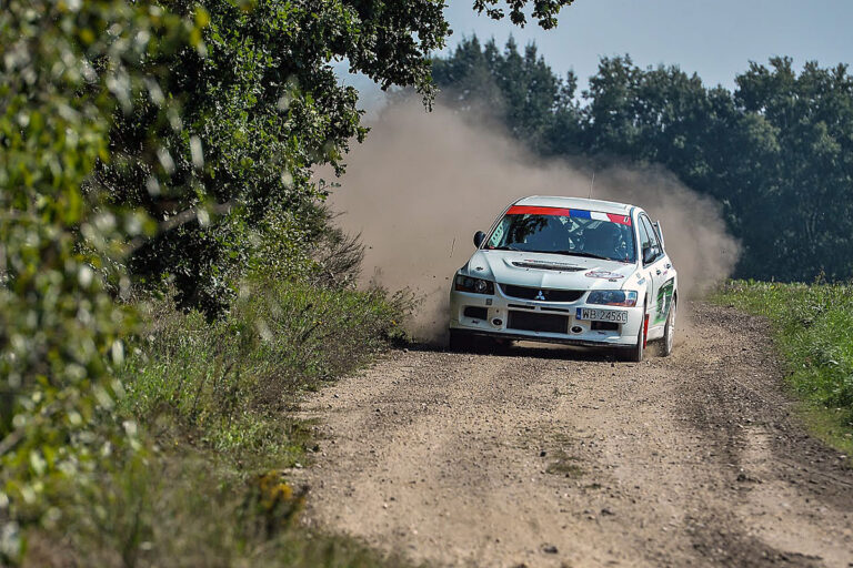 Grabfeld-Rallye: PS-Fest an der Lederhecke