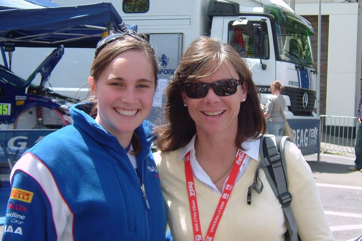 Molly mit Mama in der Junior-WM
