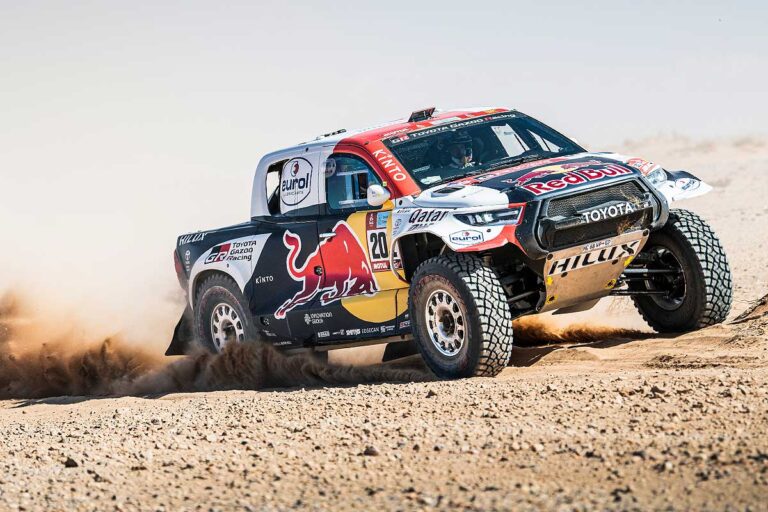 Al-Attiyah gewinnt Rallye Dakar