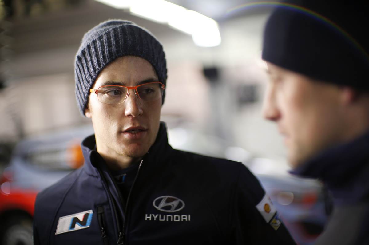 Neuville: „Nur ein kleiner Einschlag“