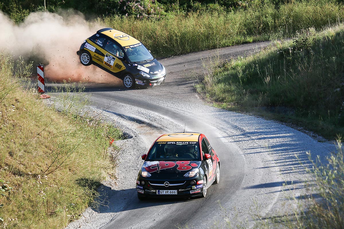 ADAC und Opel verlängern Partnerschaft
