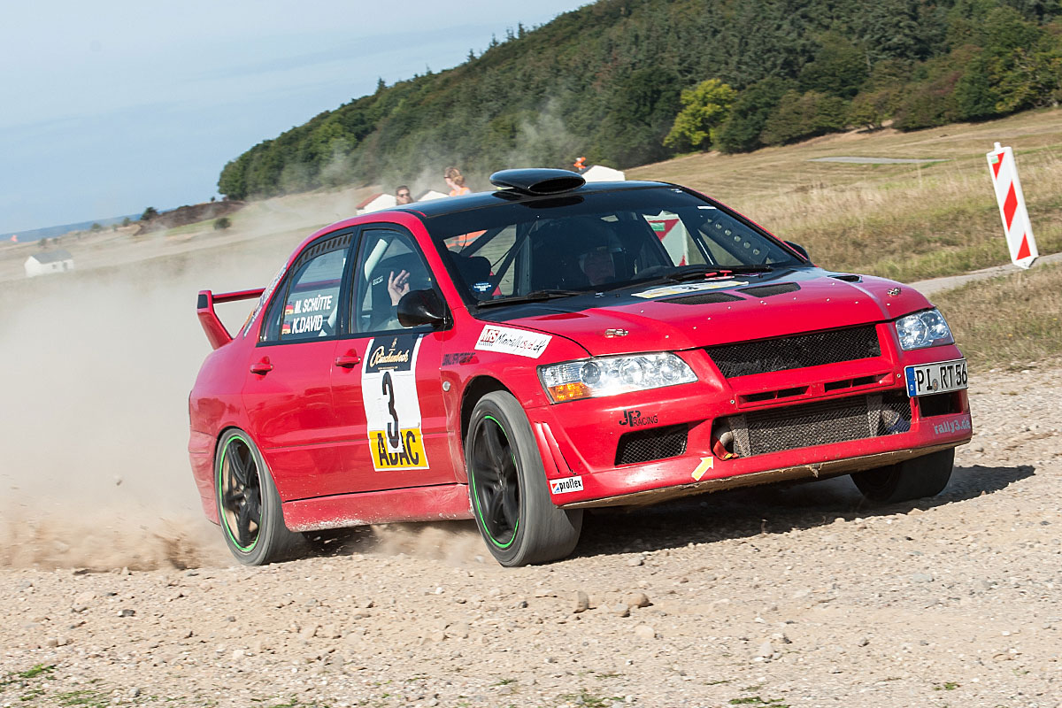 Ostsee-Rallye: Becker raus, Schütte vorn
