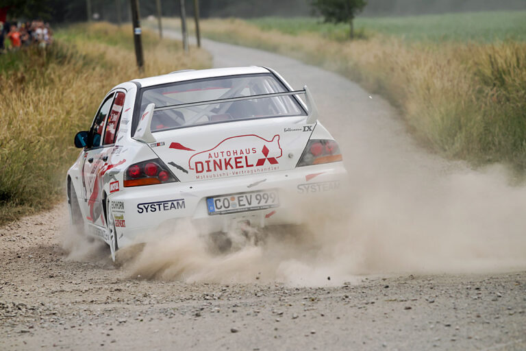 Patrik Dinkel erobert die Osterburg