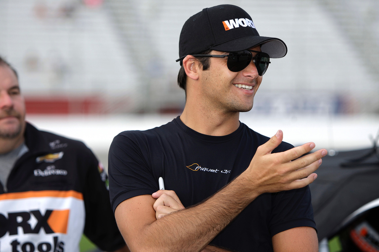 Piquet jr. löst Wildcard bei TitansRX