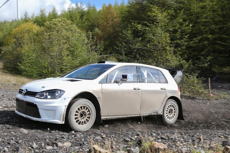 Prodrive testet VW Golf ‚WRC‘
