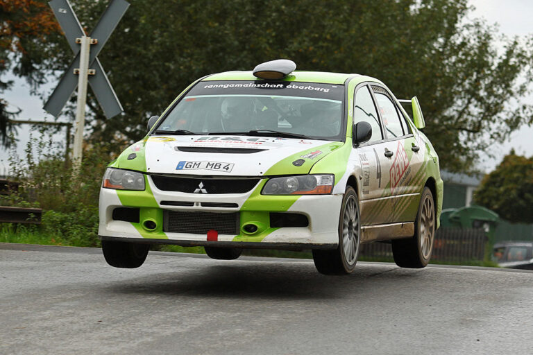 Bieg-Sieg bei Rutschpartie in Nordhessen