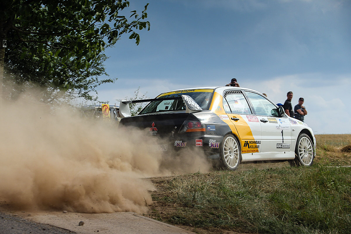 Noller, Broschart, Gengler in Losheim vorn