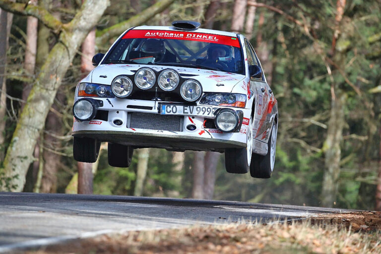 Nationale Szene – Start in fünf Tagen