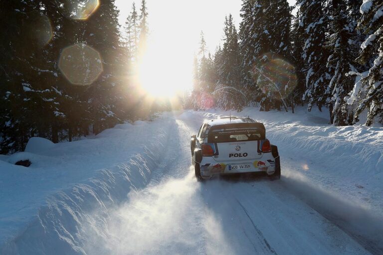 Ogier markiert die Shakedown-Bestzeit
