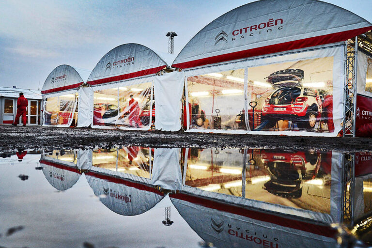 Servicepark der Rallye Schweden zieht um