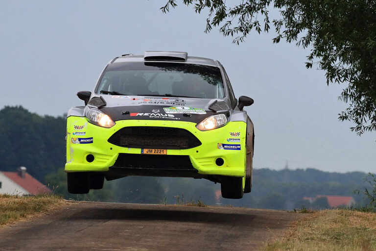 Stemweder Berg: Mandel knapp in Führung