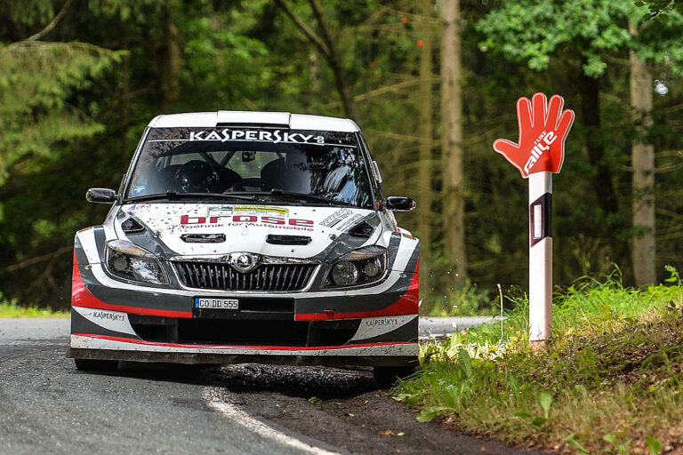Einladung zu Testfahrten auf dem Waldhaus