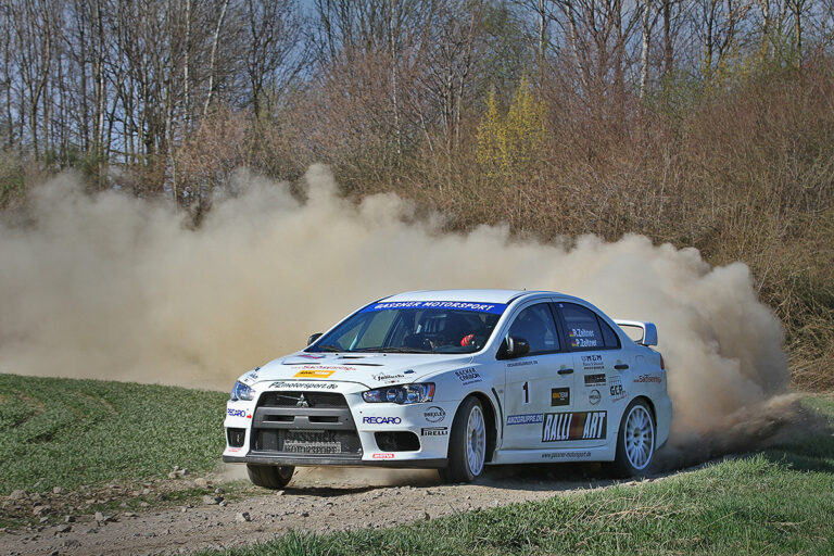 Alle Neune für Zeltners im Erzgebirge