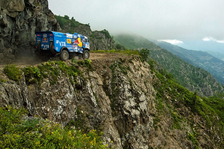 Kamaz Truck vs. Ford Fiesta R5