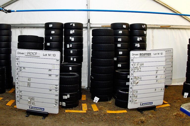 Die Reifenlotterie vor der Rallye