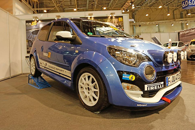 Renault bezuschusst nationale Einsätze im R1