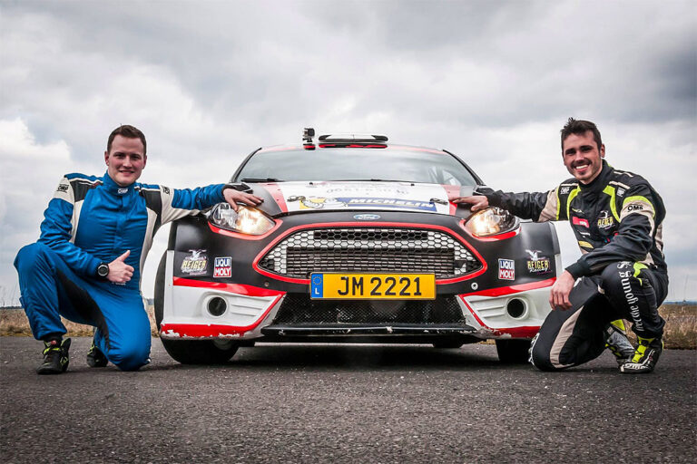 Schwarz verhilft Mandel zum R5-Debüt