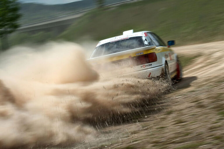 450 Autos am Samstag auf der Piste