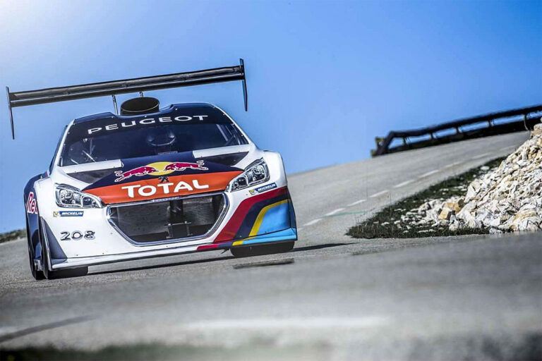 Loeb wieder im Peugeot 208 T16 Pikes Peak