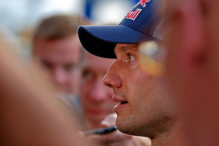 Probleme für Sebastien Ogier!