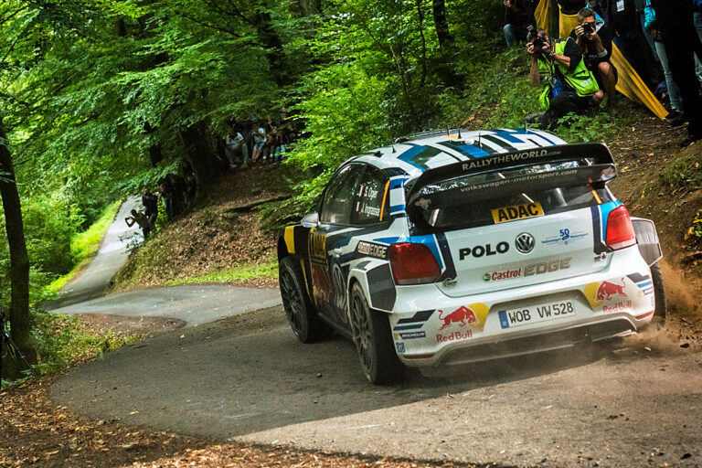 Rallye Deutschland: Ogier übernimmt Kommando
