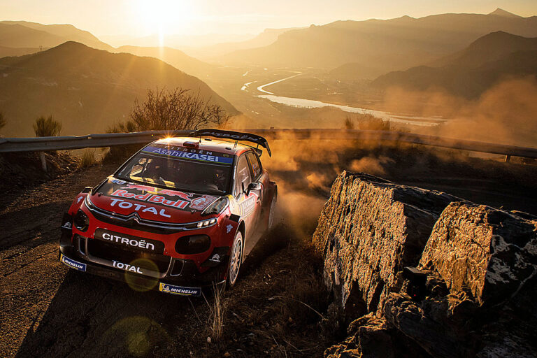 Ogier bleibt knapp vor Neuville