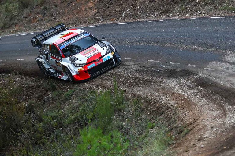Ogier gewinnt Rallye Spanien – Neuville Zweiter