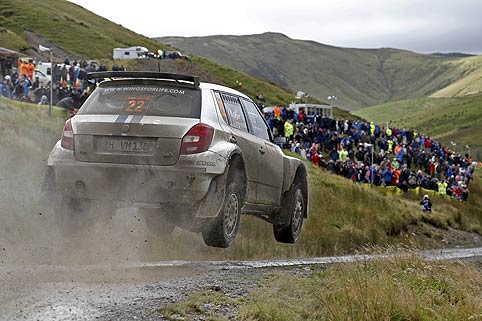 Ogier steht erneut ganz oben