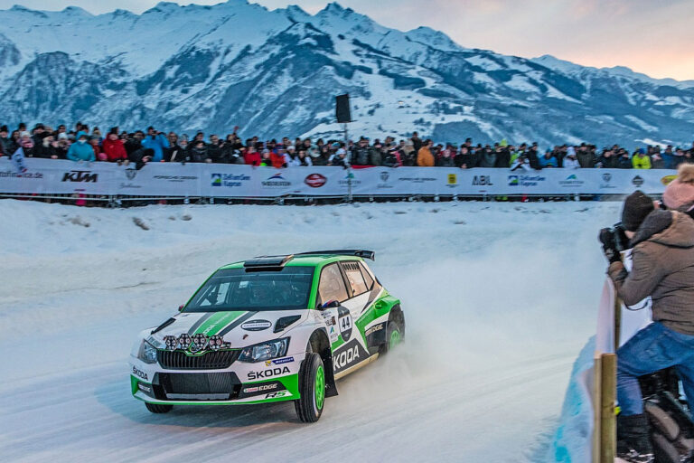 Skoda tauft R5 in Rally2 um startet beim GP Ice Race