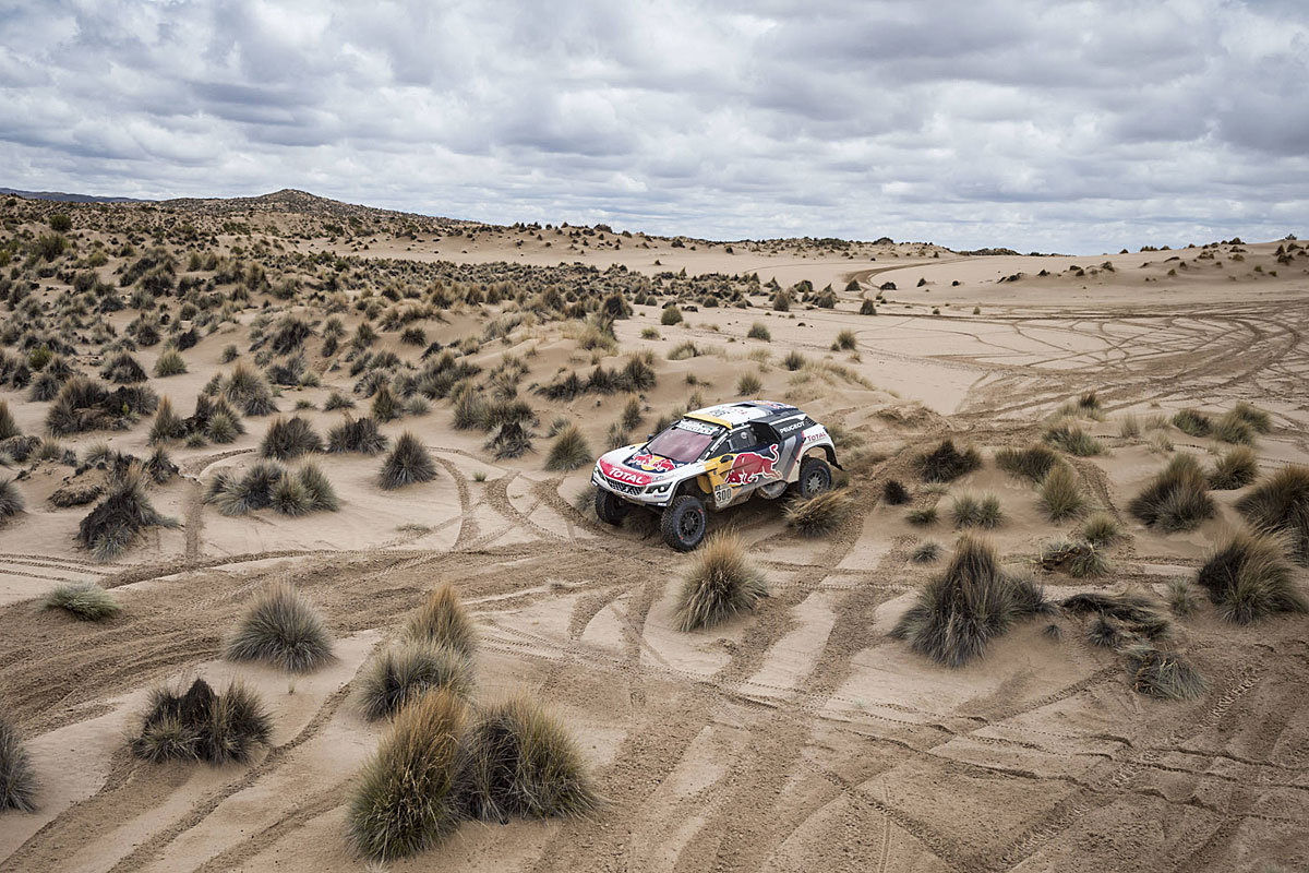 Dakar 2017: Peterhansel baut Führung aus