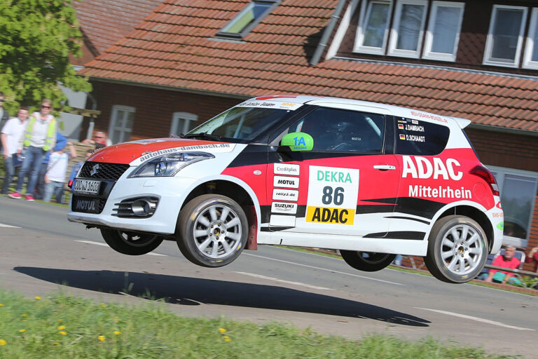 Verfolger schließen zu Mohe auf