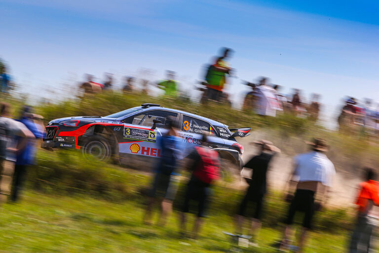 Polen: Thierry Neuville übernimmt Führung