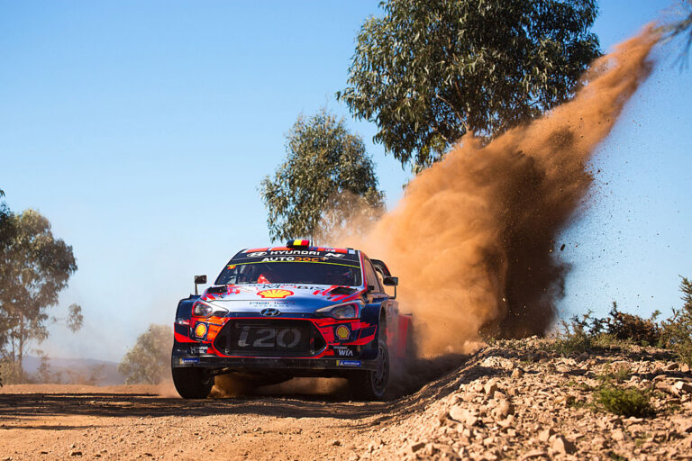 Neuville legt im Shakedown vor