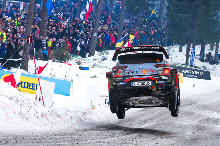 Thierry Neuville greift nach Platz 2
