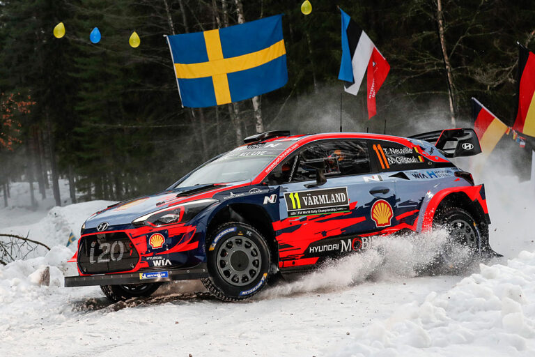Neuville setzt Bestzeit im Shakedown