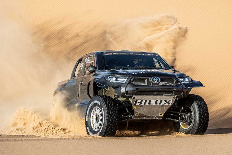 Toyota stellt Team und neuen Hilux T1+ vor